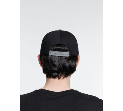 Бейсболка Foreside с прямым козырьком, черная с серым