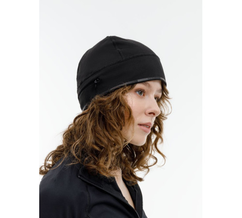 Спортивная шапка утепленная Jogge, черная