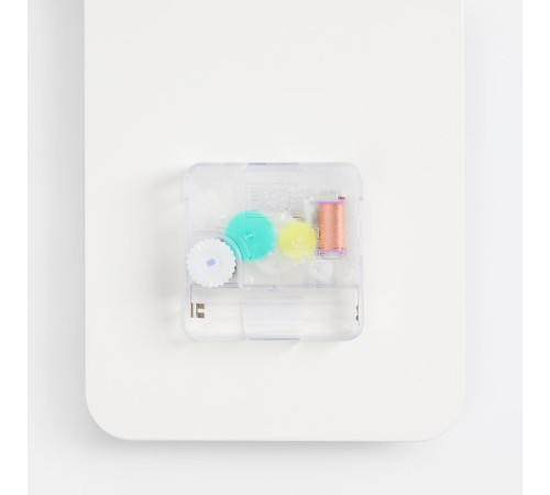 Часы Brevity, белые