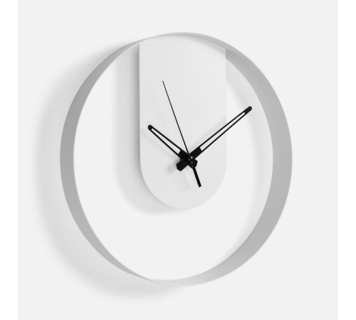 Часы Laconic, белые