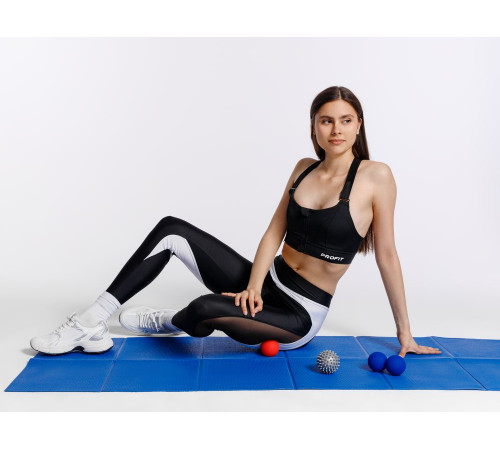 Массажный мяч для MФР Relaxify, красный